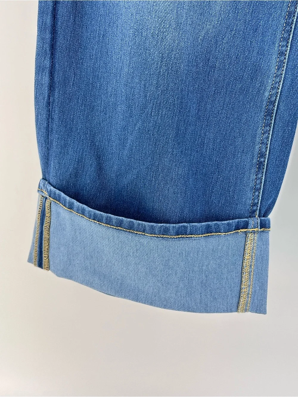 Halara Flex Jeans High Waisted Rolled Hem Wide Leg Casual MP M Petite NWT